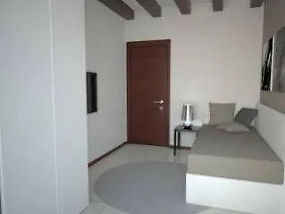 Residence Le Maschere Venice 3*,